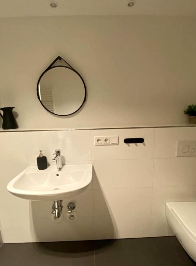 Apartment TESLA / Grünheide Wohnung hochwertig möbliert *
