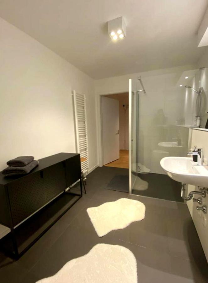 Apartment TESLA / Grünheide Wohnung hochwertig möbliert *