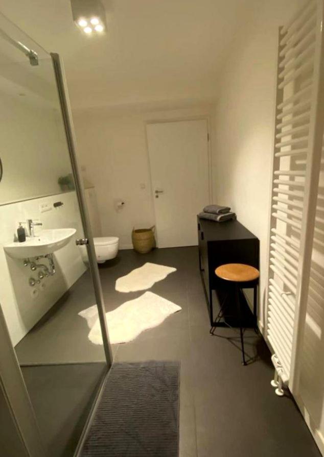 TESLA / Grünheide Wohnung hochwertig möbliert *